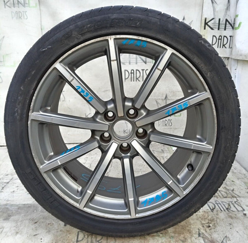 Audi quattro alloy - 8u,
