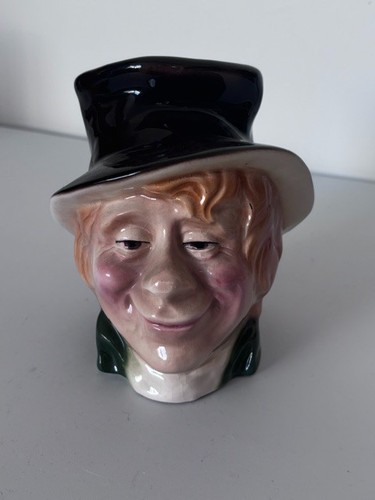 Kingston pottery hull - pottery,