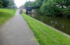 Photo 6x4 Approaching