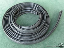 JAGUAR DAIMLER BOOT SEAL FITS XJ6, XJ12, SER 1 2 & 3,420, S-TYPE BBC4441/1