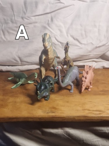 Mixed dinosaur toy figure - mixed,