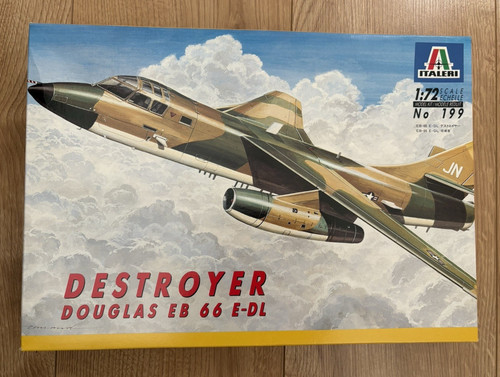 Italeri model kit 199 - italeri,