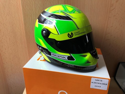 Mick schumacher helmet - 1:2,