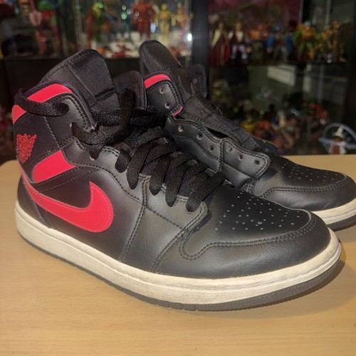 Jordan mid black siren red - 1,