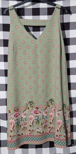 Papaya green pink - green, paisley