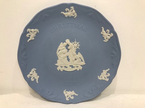 Wedgwood jasperware plate - jasperware,
