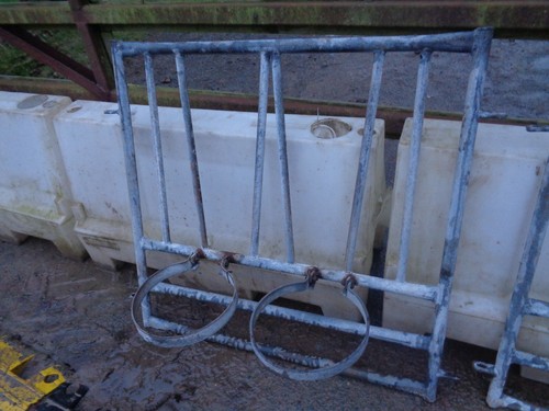 Calf pen front - calf, bucket