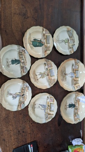 Royal doulton dickens - 8x,