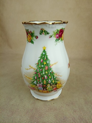 Royal albert christmas - ⭐,
