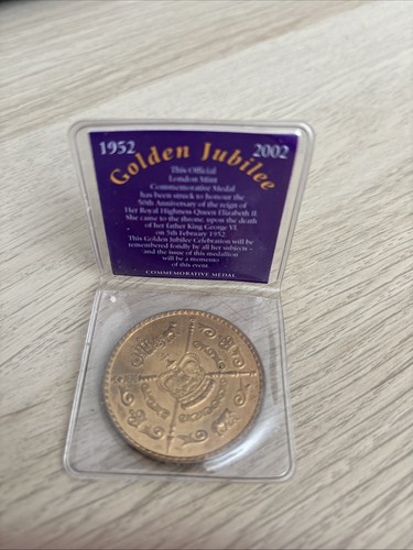 Queen elizabeth golden - queen,