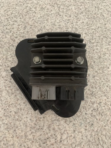 Yamaha regulator rectifier - yamaha, r1