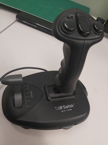 Saitek gaming joystick - x7-38,