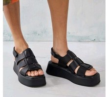 VAGABOND Black Courtney