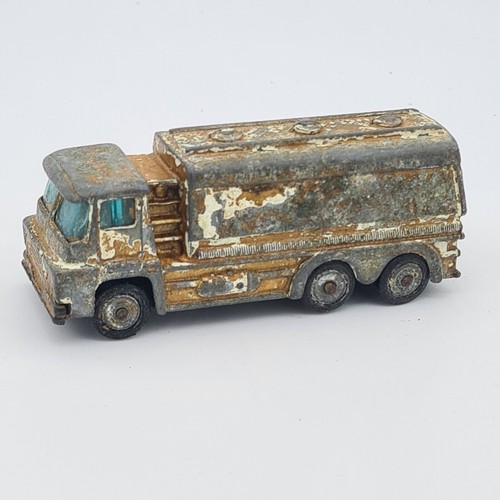 Corgi juniors esso - juniors, tanker
