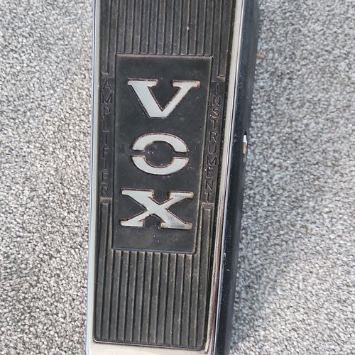 Vox v847 wah guitar effects - vox,