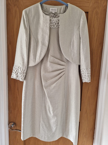 Mother the bride - the, dress