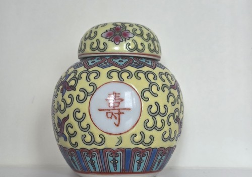 Vintage chinese jingdezhen mun - chinese,