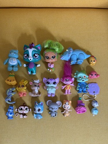 Mixed figures bundle x20 - mixed,