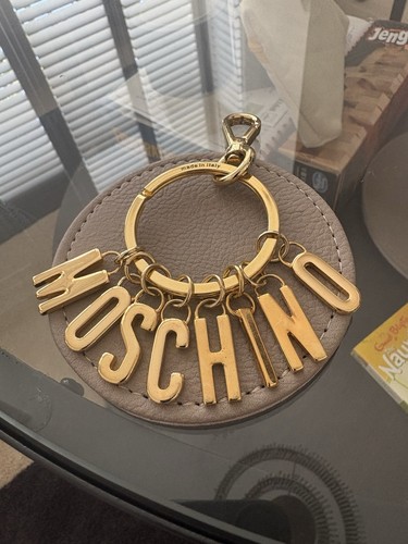 Moschino gold tone metal - moschino, logo