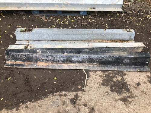 Various size catnic lintels - 3x,