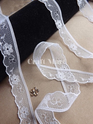 Narrow vintage white - narrow, lace