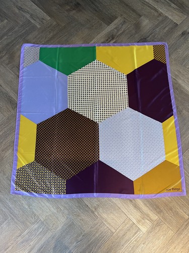 Nice things geometric print - things,
