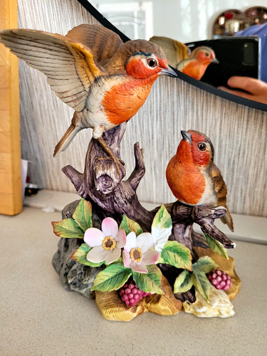 Kowa porcelain robin bird - kowa,