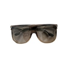 Victoria beckham shield - victoria,