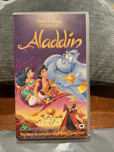 Walt disney classics aladdin - walt,