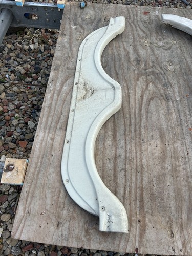 Caravan twin axle wheel arch - ,