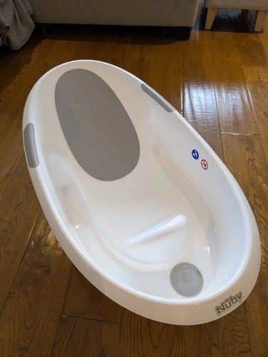 Nuby baby bath - built, in