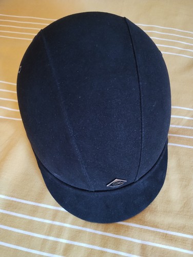Ladies black velvet - , hard