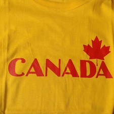 Vintage Canada Shirt Large Fairline Yellow Red Maple Leaf Short Sleeve Graphic T