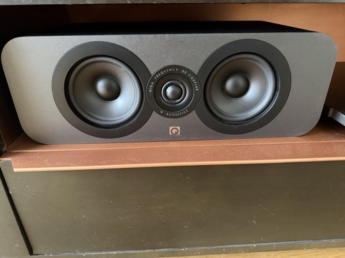 Acoustics 3090 centre - q,