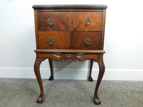 Antique ball claw flame - ball,