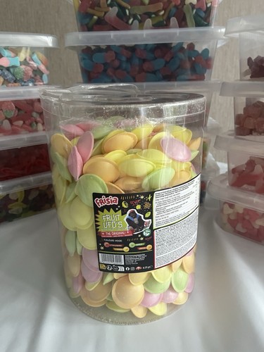 Sweet shop business - shop, lot