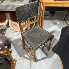 Vintage Oak Embossed Leather