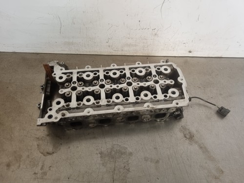 Jaguar pace cylinder head - f,
