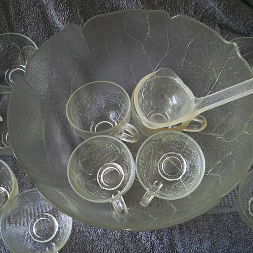 Clear glass leaf pattern - glass,