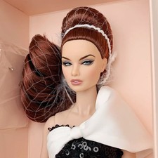 Integrity Toys Fashion Royalty Nuface NRFB Doll - Night Out Erin Salston - New