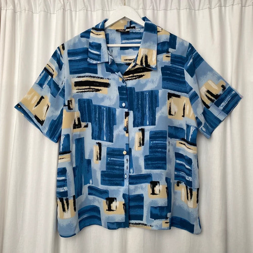 Vintage 80s 90s - blue, cream