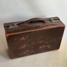 VINTAGE BROWN LEATHER