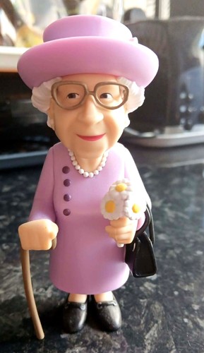 Queen elizabeth the - elizabeth,