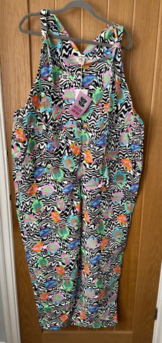 Bnwt lucy yak - lucy,