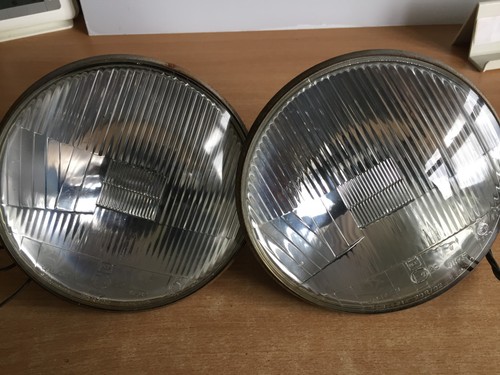 Classic car pair sealed - classic,