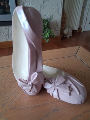 Ballet shoes ornament - shoes,