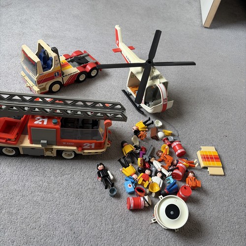 Vintage playmobile bundle - playmobile,
