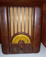 VINTAGE RADIO RENTALS RR484
