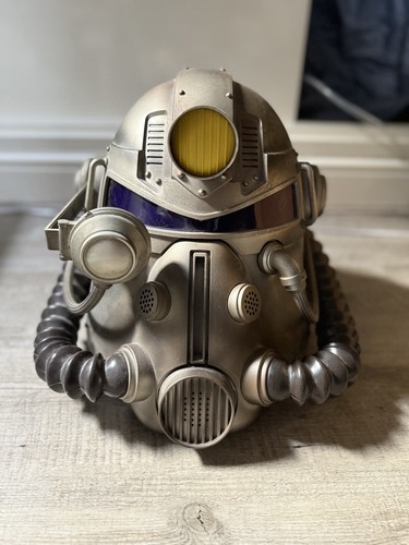 Fallout power armour helmet - 76,