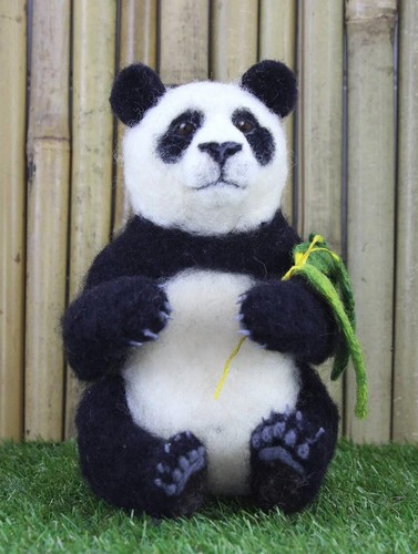 Needle felting kit for pepe - kit,